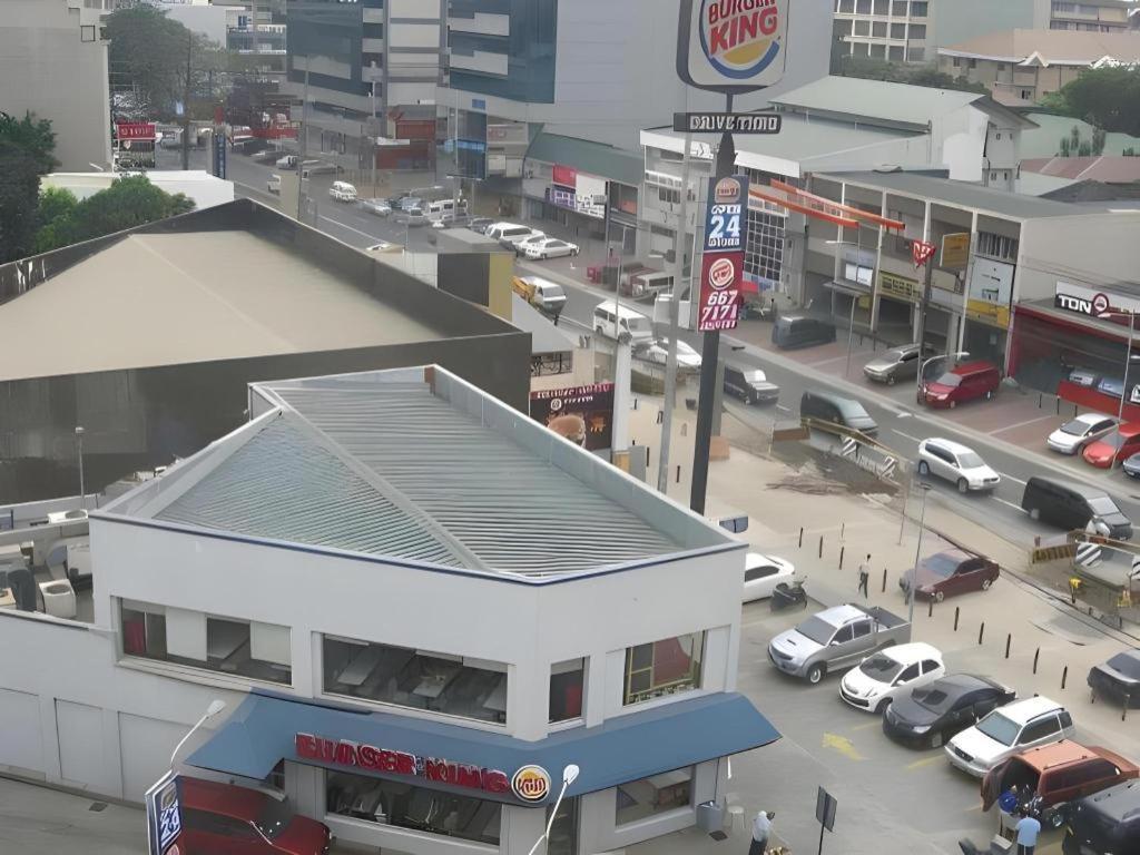 Sequoia Hotel Quezon City Zewnętrze zdjęcie