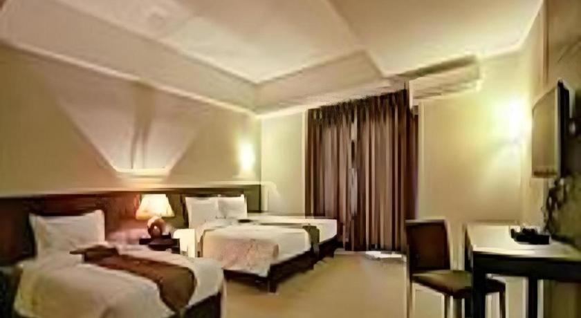 Sequoia Hotel Quezon City Zewnętrze zdjęcie