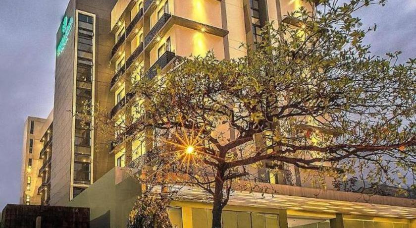 Sequoia Hotel Quezon City Zewnętrze zdjęcie