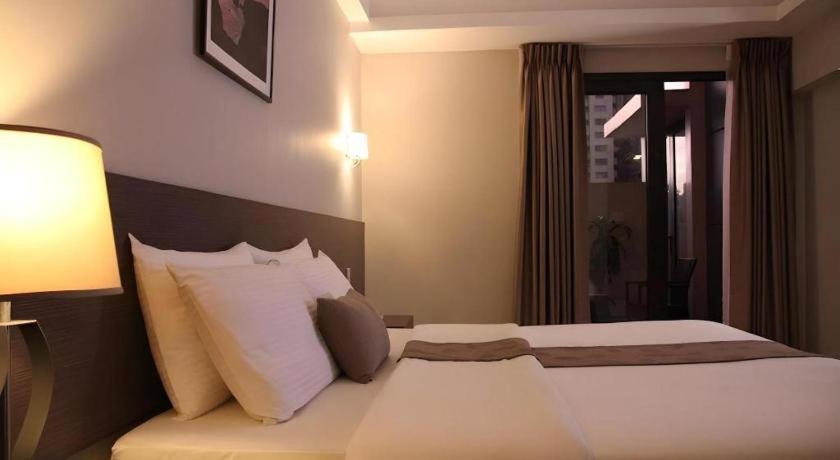 Sequoia Hotel Quezon City Zewnętrze zdjęcie